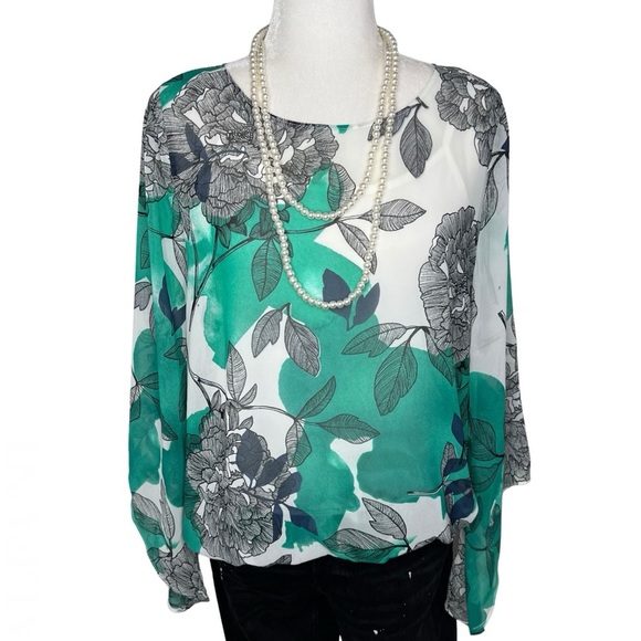 Alfani Floral Pullover Bubble Hem Top with Tank Angel Sleeves Green White Small - Picture 1 of 17